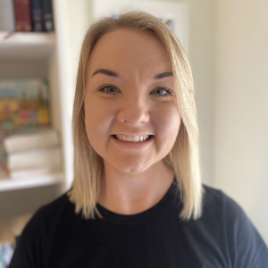 Photo of Dr Britta Lacey