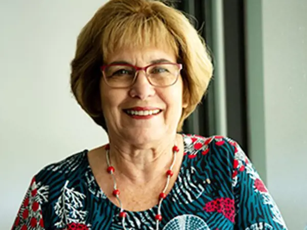 Photo of Desley Hargreaves, PSM
