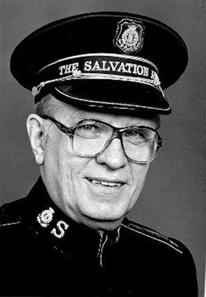General Jarl Wahlstrom