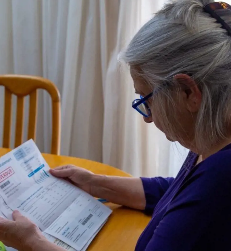 Inflation is putting thousands of Aussies under immense financial hardship, making it impossible for many to make ends meet.