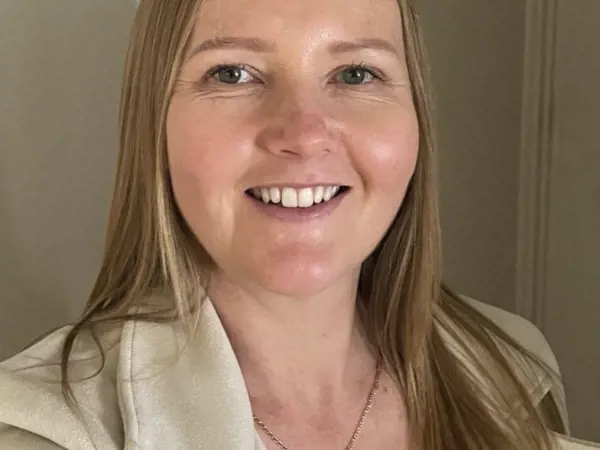 Photo of Melissa Roper