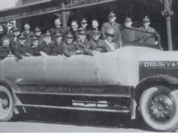 1929