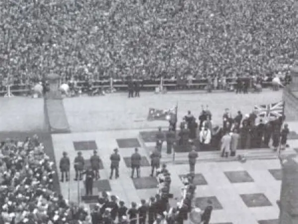 1945