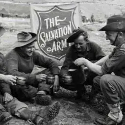 1915
